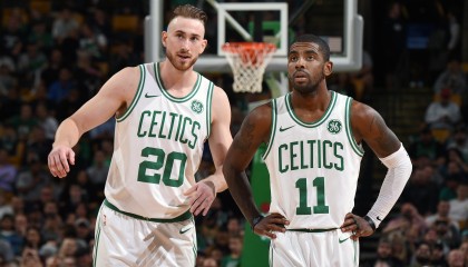 开云入口-体坛大乱斗，东契奇跨界SKT、TheShy加盟法国队、武汉三镇剑指NBA